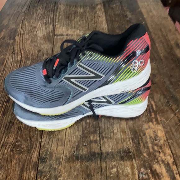 New Balance Fresh Foam Beacon - Picture 6 of 8